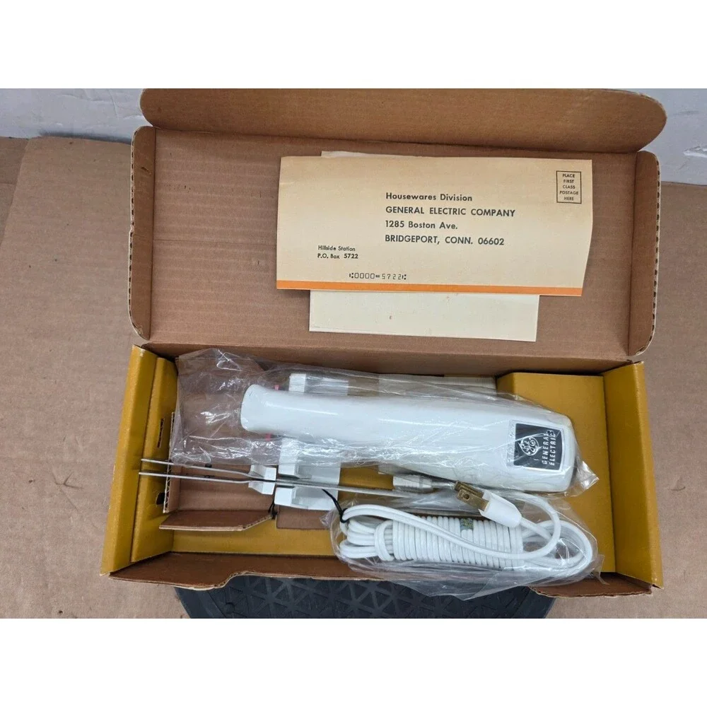NIB- VTG 70s General Electric GE Electric Slicing Knife EK9